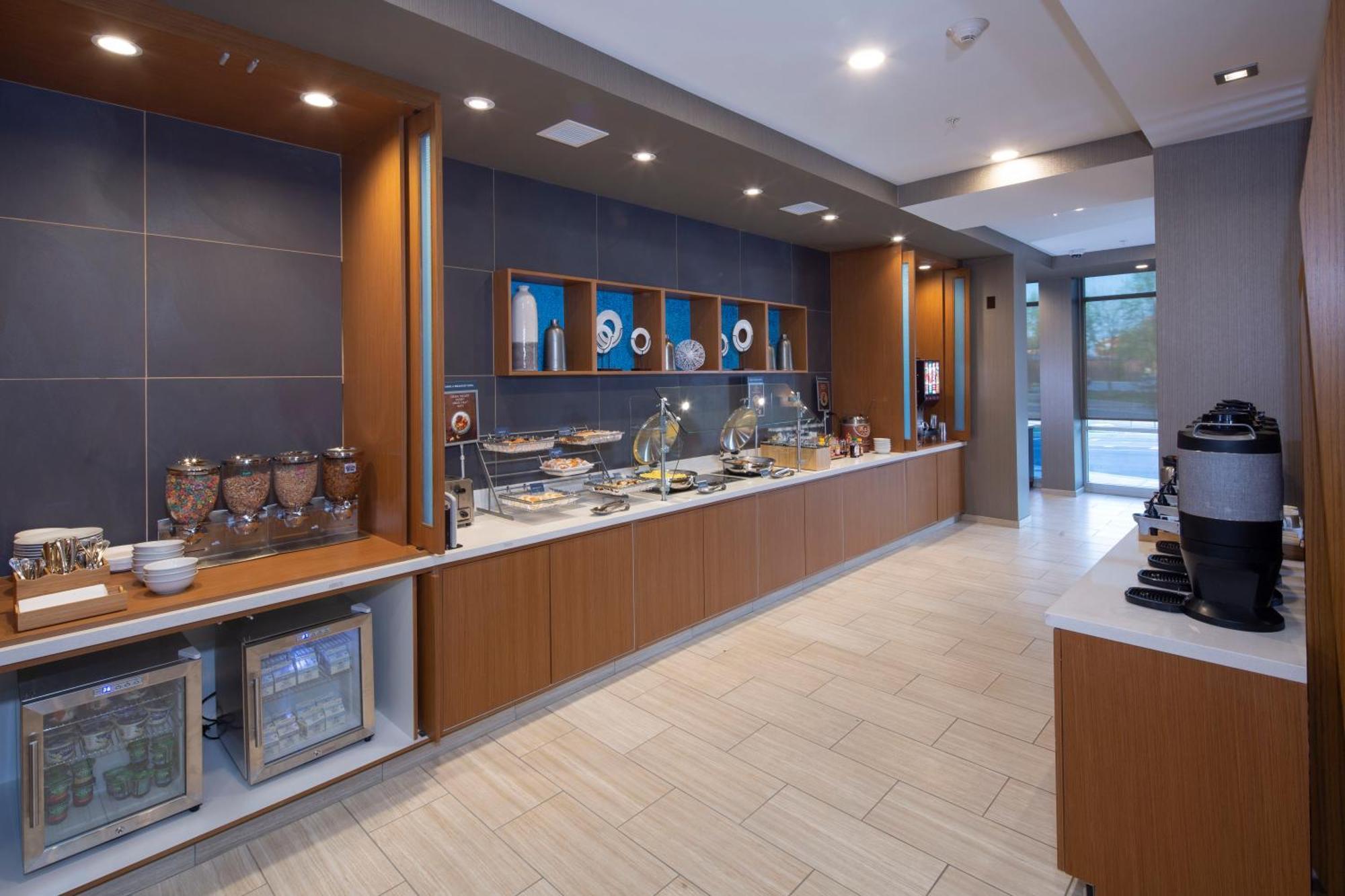 Springhill Suites By Marriott Newark Downtown Экстерьер фото